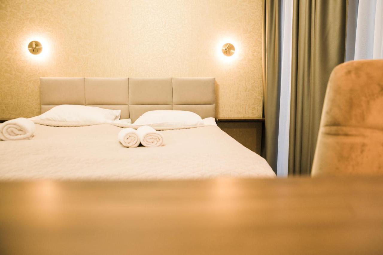 Dharma Stay Apartamentai Telšiai Esterno foto