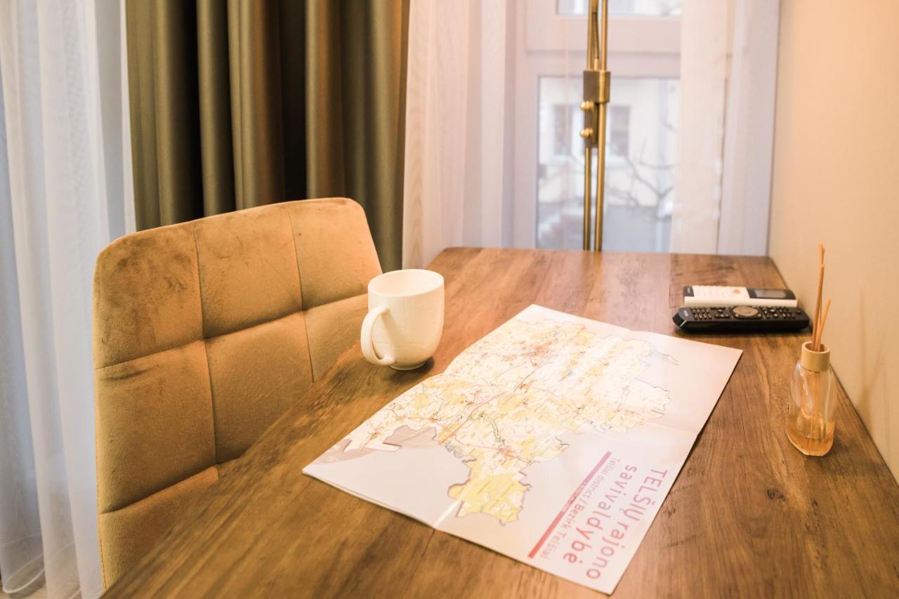 Dharma Stay Apartamentai Telšiai Esterno foto