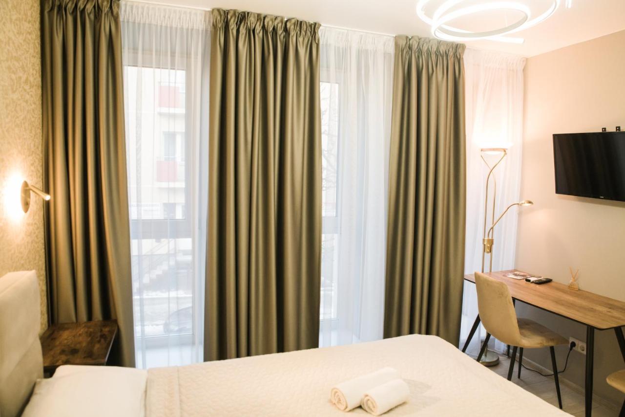 Dharma Stay Apartamentai Telšiai Esterno foto