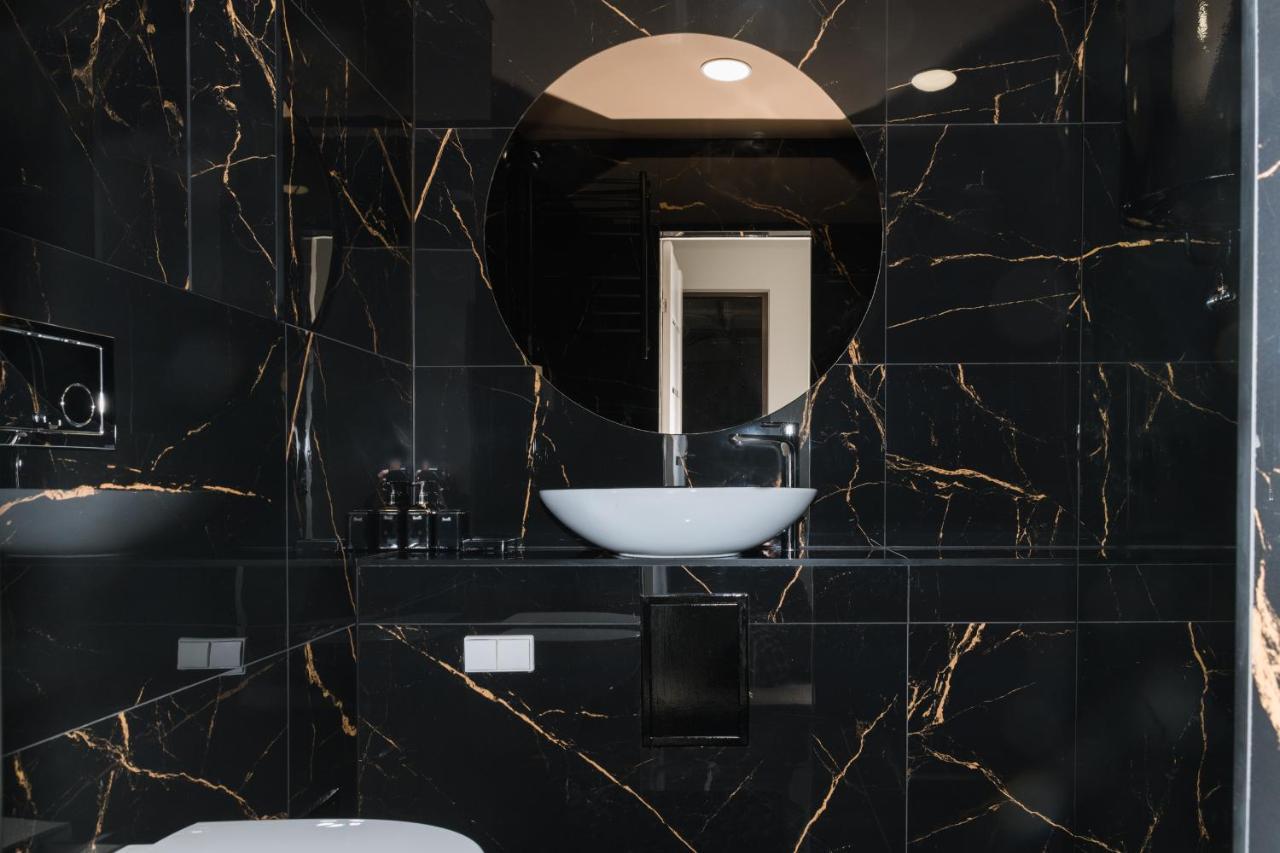 Dharma Stay Apartamentai Telšiai Esterno foto