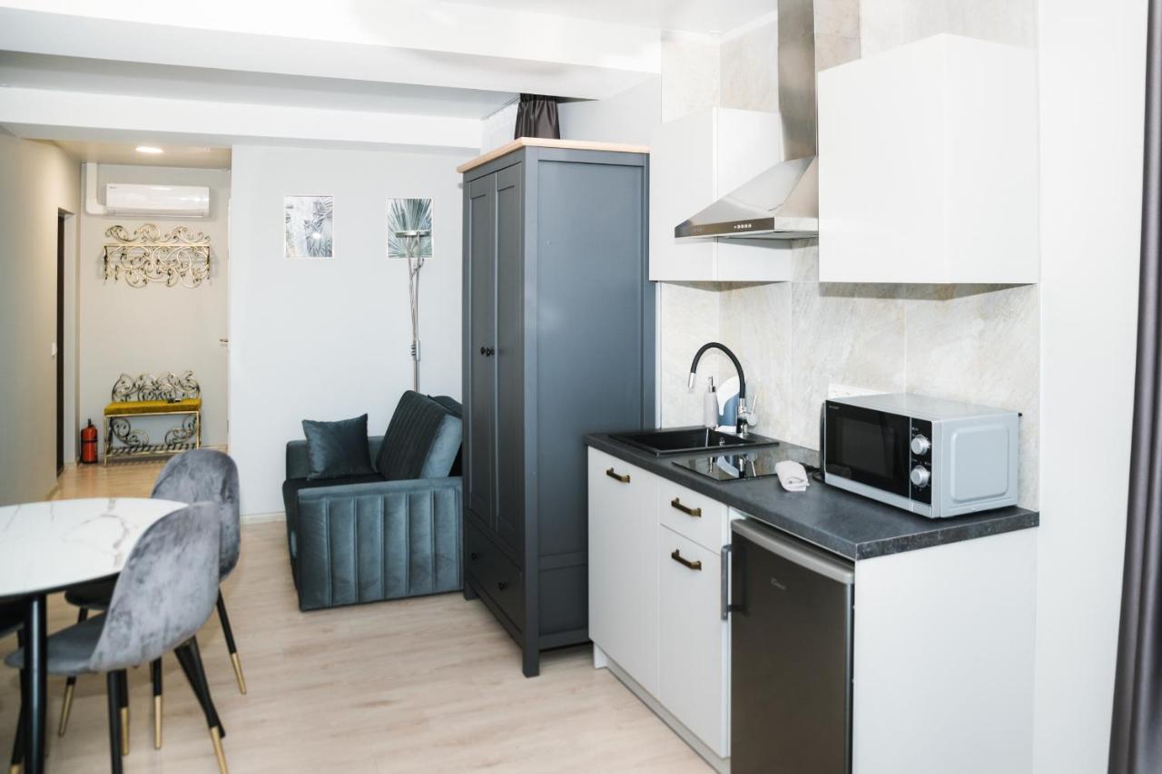 Dharma Stay Apartamentai Telšiai Esterno foto