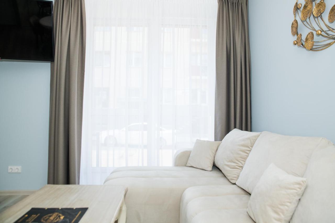 Dharma Stay Apartamentai Telšiai Esterno foto