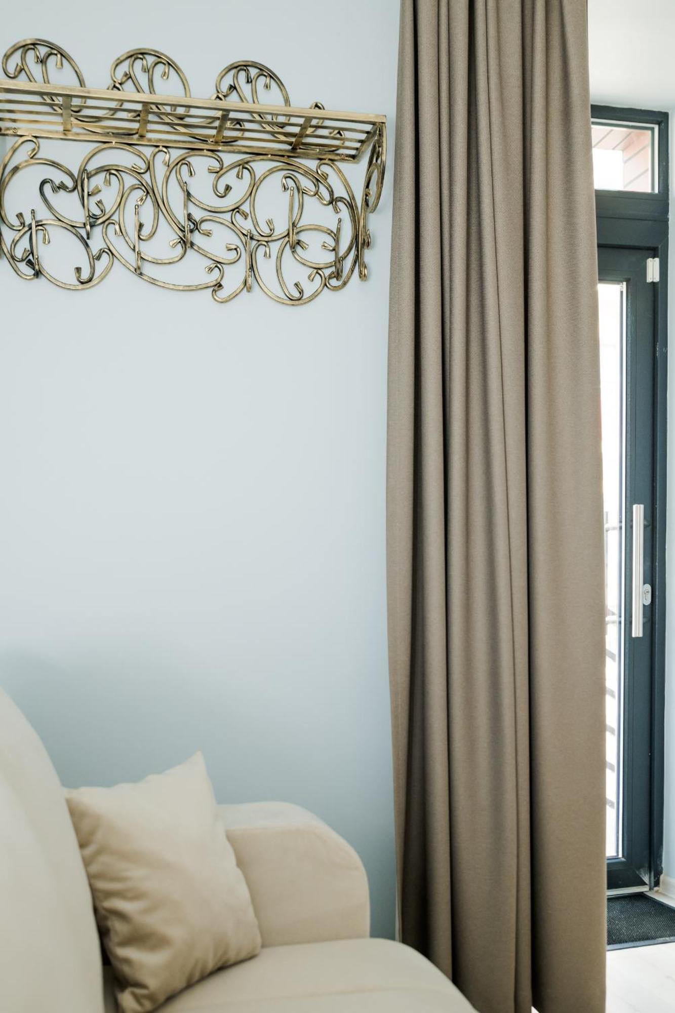 Dharma Stay Apartamentai Telšiai Esterno foto