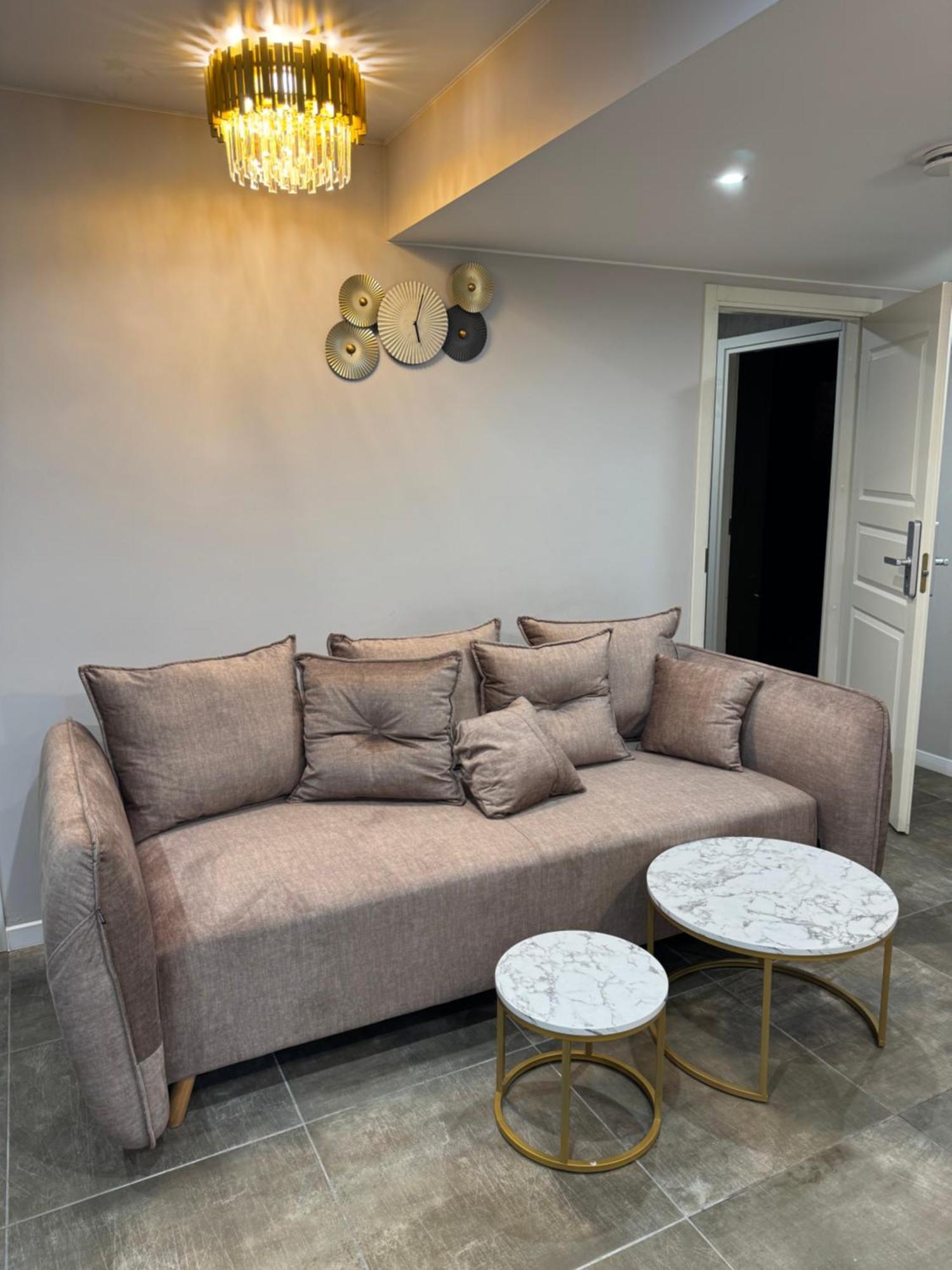 Dharma Stay Apartamentai Telšiai Esterno foto